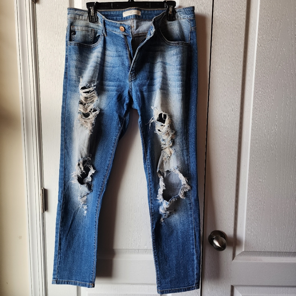 KanCan skinny/straight jeans